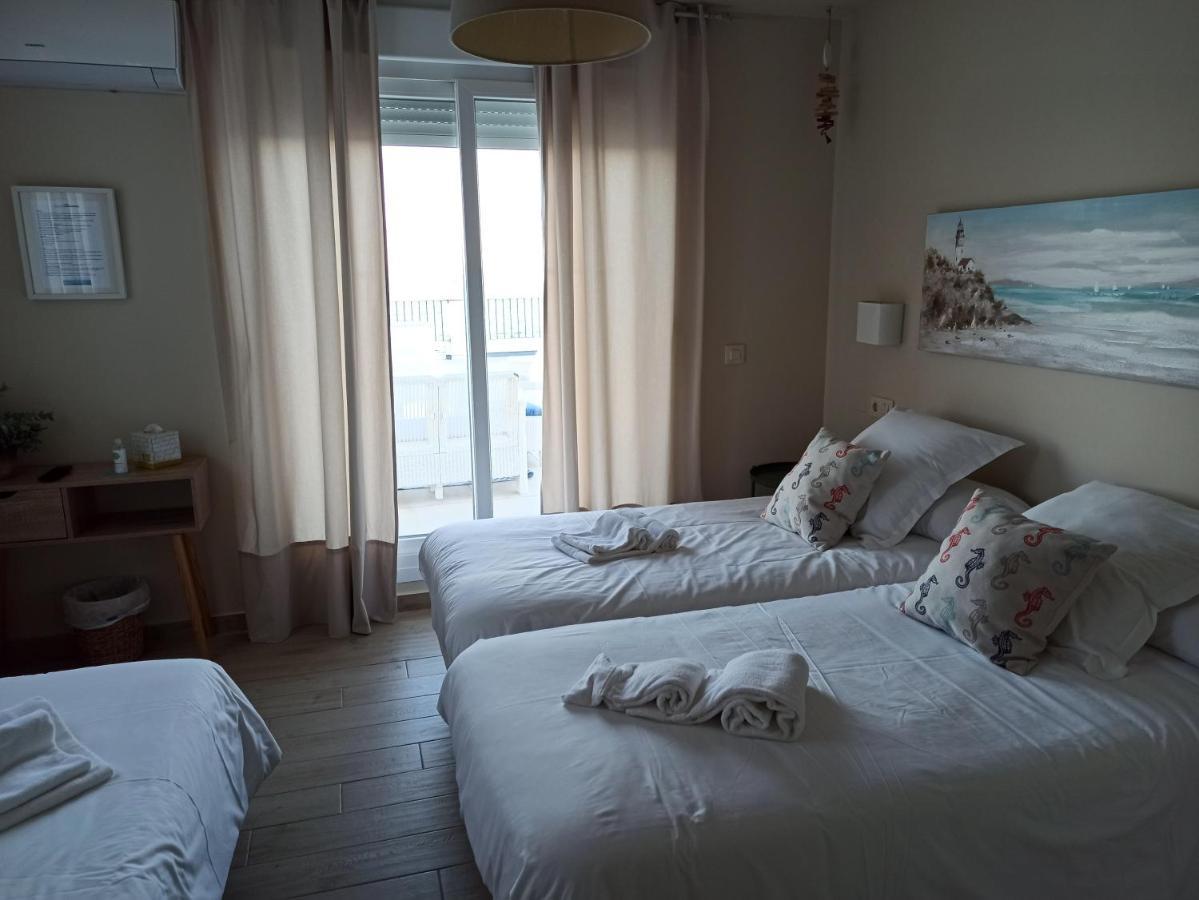 Punta Carnero Hostal Альхесирас Экстерьер фото