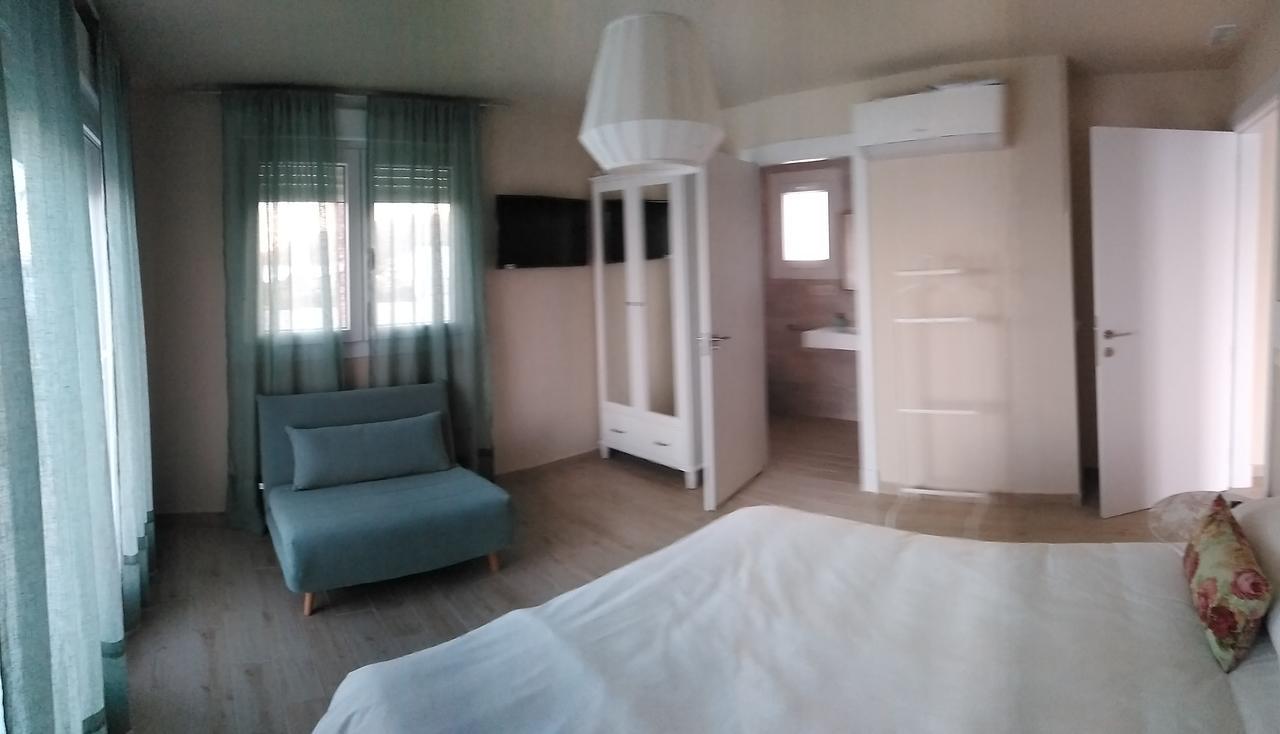 Punta Carnero Hostal Альхесирас Экстерьер фото
