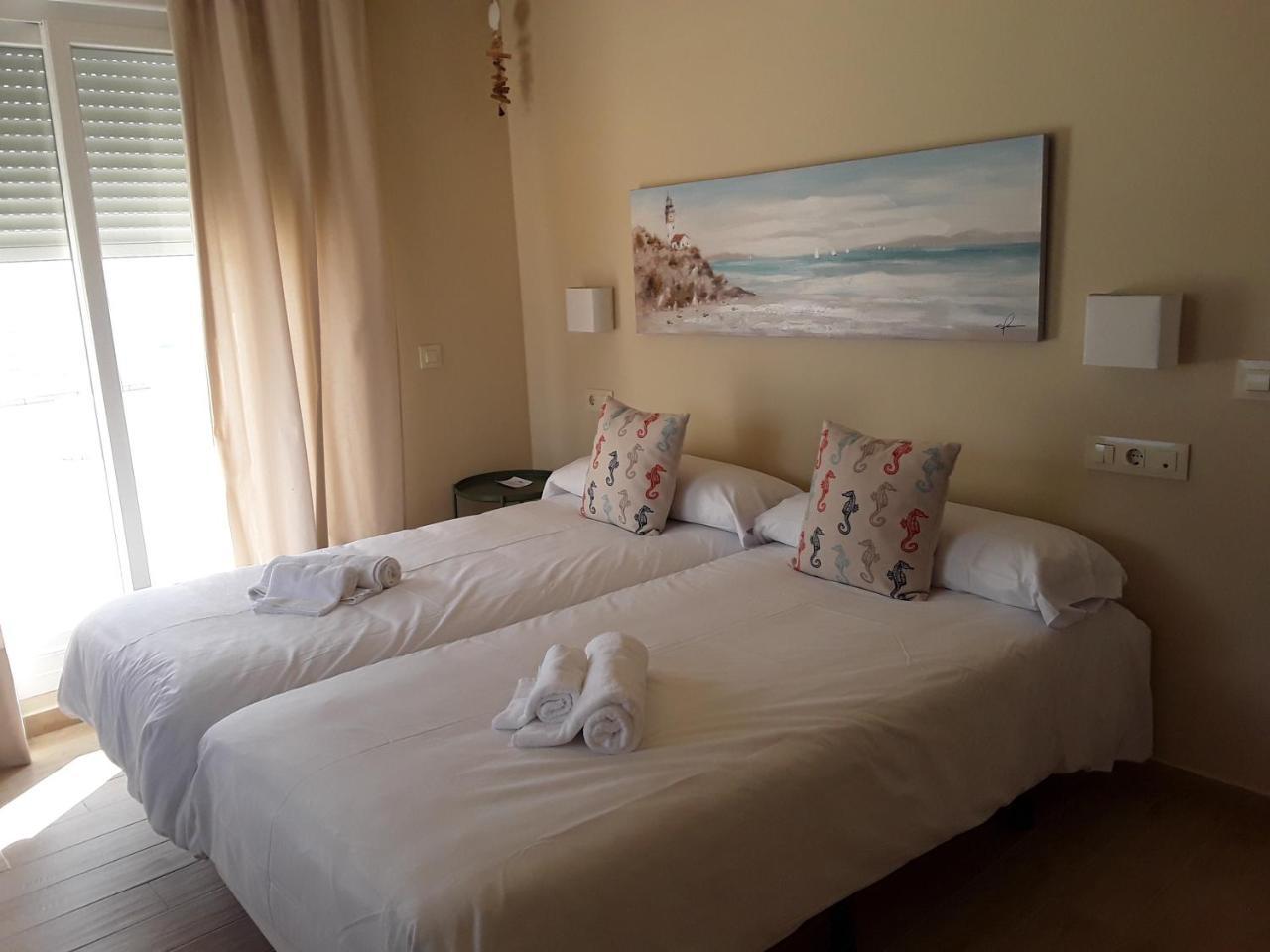 Punta Carnero Hostal Альхесирас Экстерьер фото